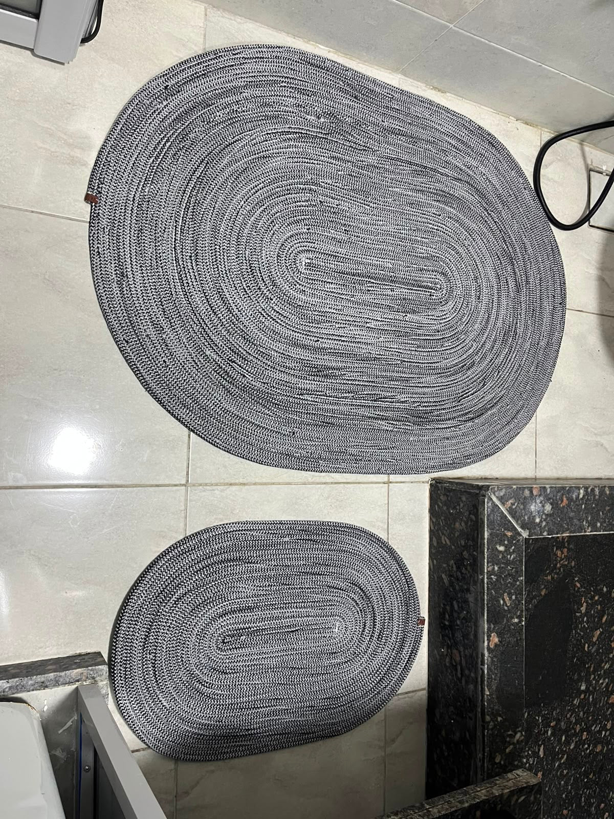 Oval Robe Rug